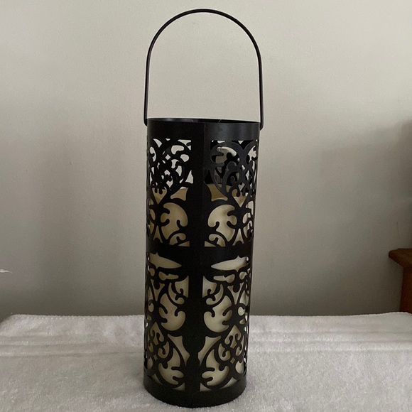 Indoor/Outdoor Metal Lantern w/ Candle - Picture 2 of 6